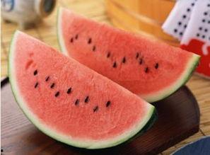 娱乐圈吃瓜买西瓜,娱乐圈瓜田乐享西瓜时光