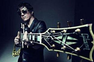 娱乐圈吃瓜许巍是谁啊,揭秘“吃瓜群众”热议的许巍是谁之谜