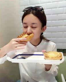 娱乐圈吃货吃瓜,揭秘明星们的美食与八卦世界